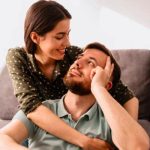 10 Tips Menjaga Keharmonisan Pasangan Suami Istri