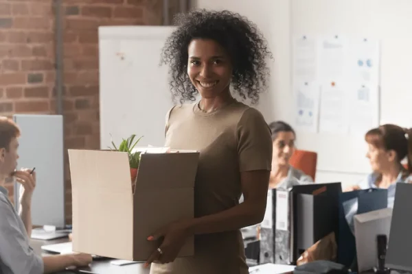 10 Langkah Menghadapi Perubahan Karier dengan Mentalitas Positif 10 Langkah Menghadapi Perubahan Karier dengan Mentalitas Positif