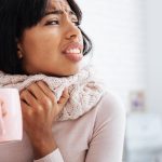 10 Tips Mengatasi Iritasi Tenggorokan Tanpa Obat