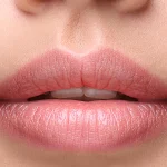 10 Cara Mengembalikan Warna Alami Bibir