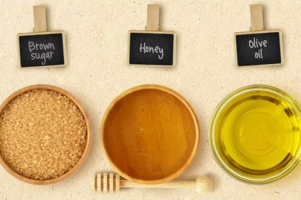 10 Rekomendasi Masker Bibir DIY yang Bisa Dicoba di Rumah
